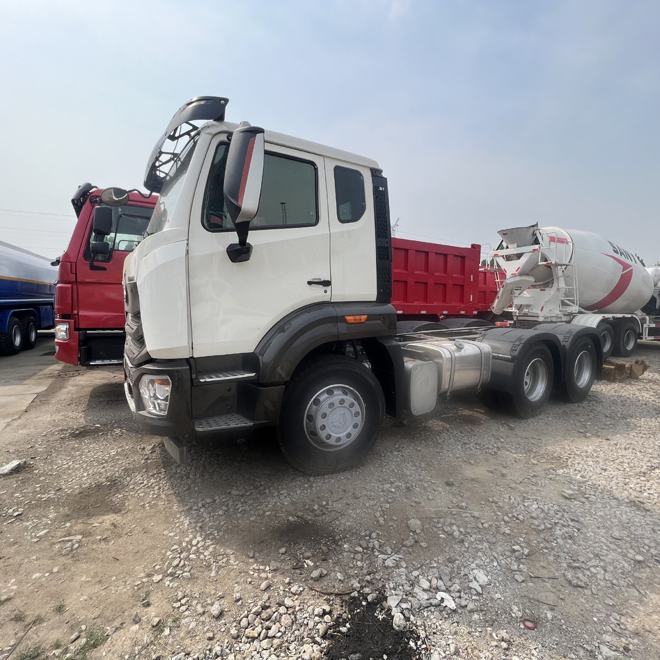 SINOTRUK HOHAN - 牵引车:图4 SINOTRUK HOHAN - 牵引车:图4