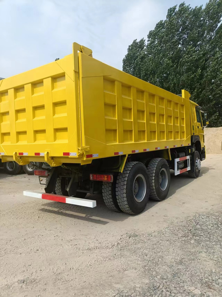 SINOTRUK HOWO - 翻斗车:图5 SINOTRUK HOWO - 翻斗车:图5