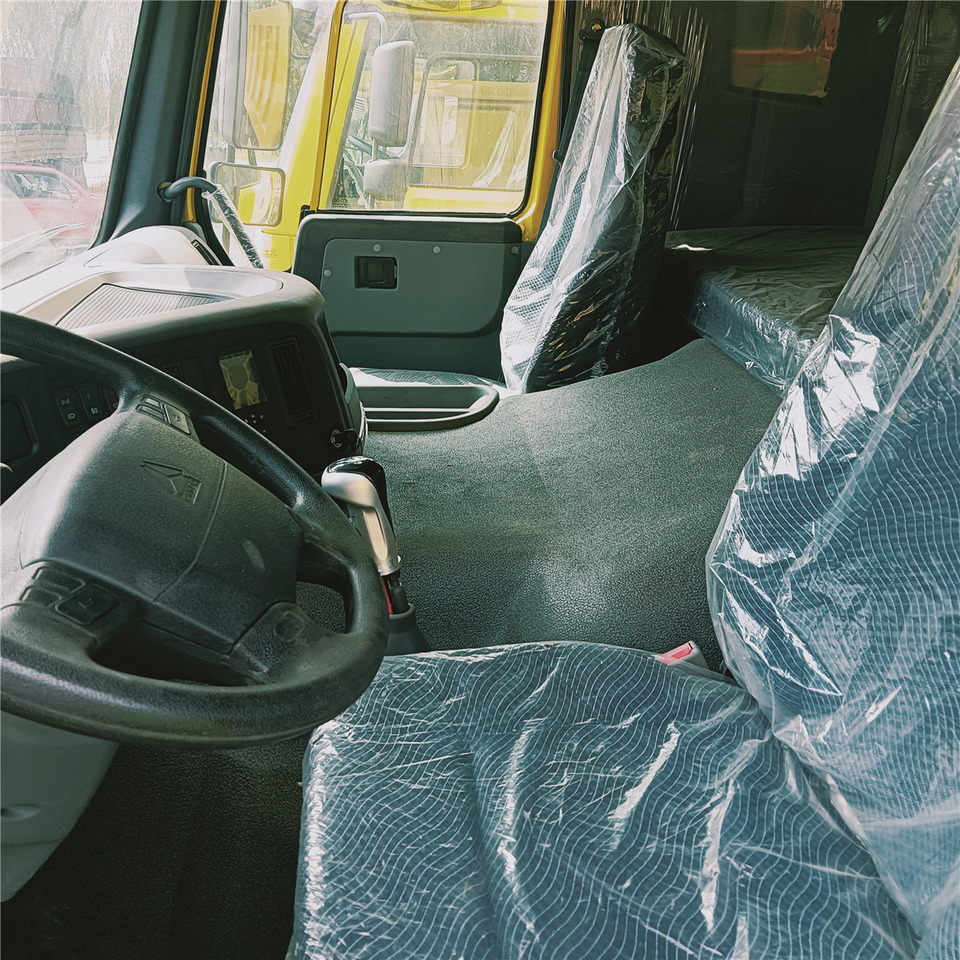 SINOTRUK HOWO - 翻斗车:图4 SINOTRUK HOWO - 翻斗车:图4