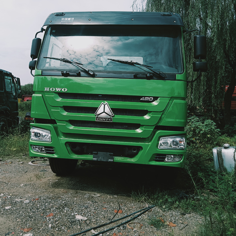 SINOTRUK HOWO - 牵引车:图3 SINOTRUK HOWO - 牵引车:图3