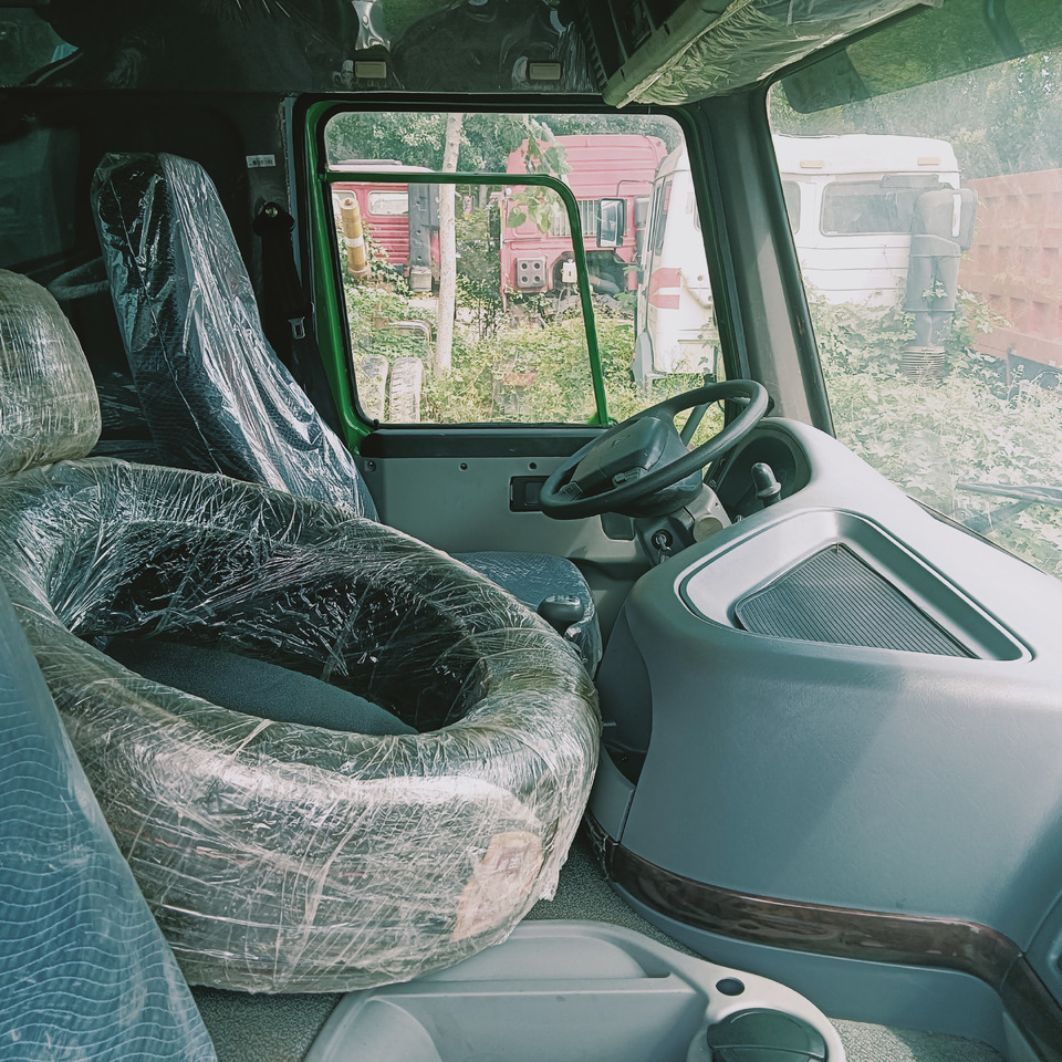 SINOTRUK HOWO - 牵引车:图4 SINOTRUK HOWO - 牵引车:图4