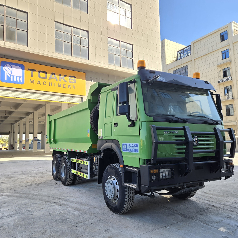 SINOTRUK HOWO - 翻斗车:图3 SINOTRUK HOWO - 翻斗车:图3