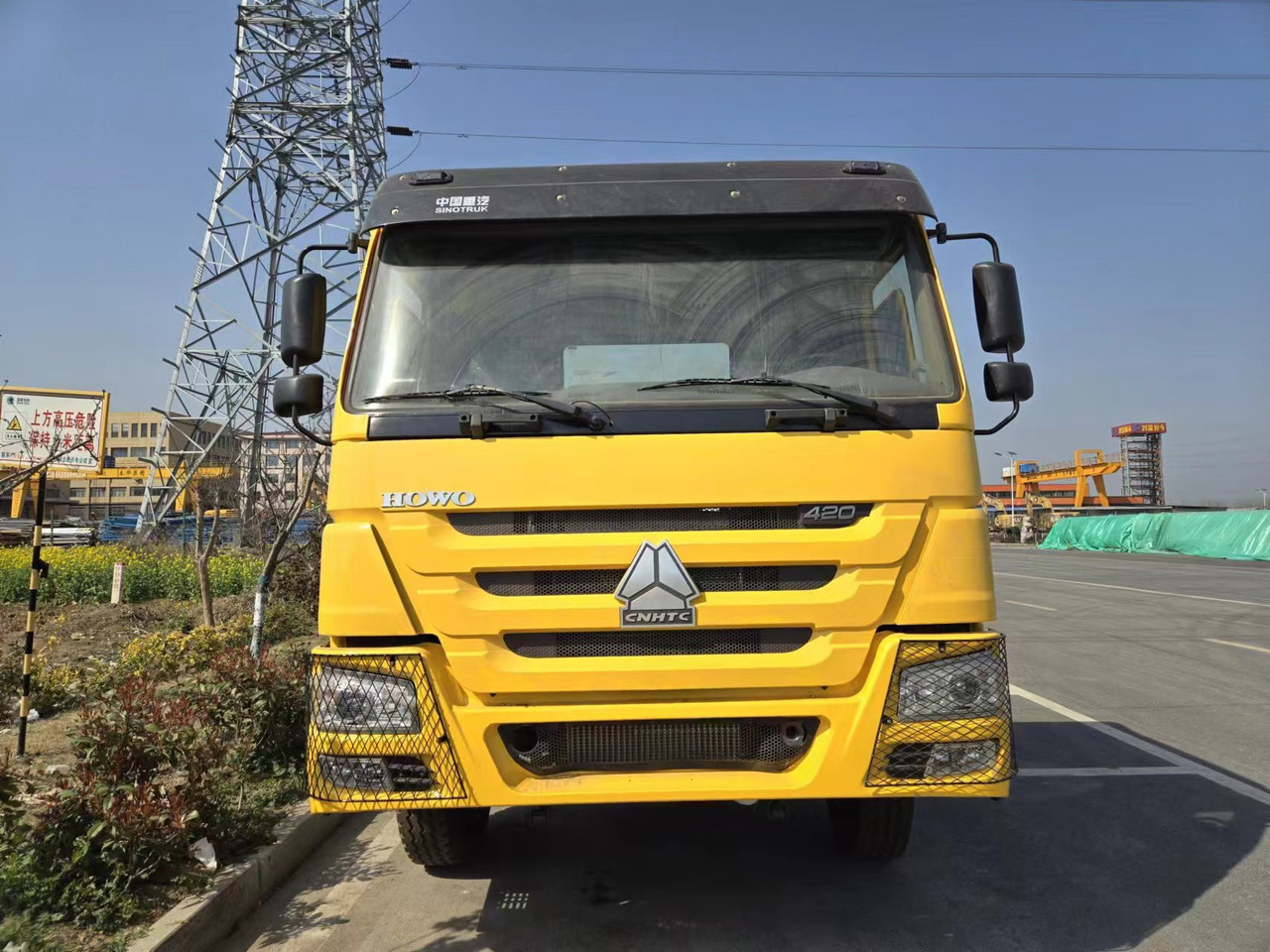 SINOTRUK HOWO - 牵引车:图2 SINOTRUK HOWO - 牵引车:图2