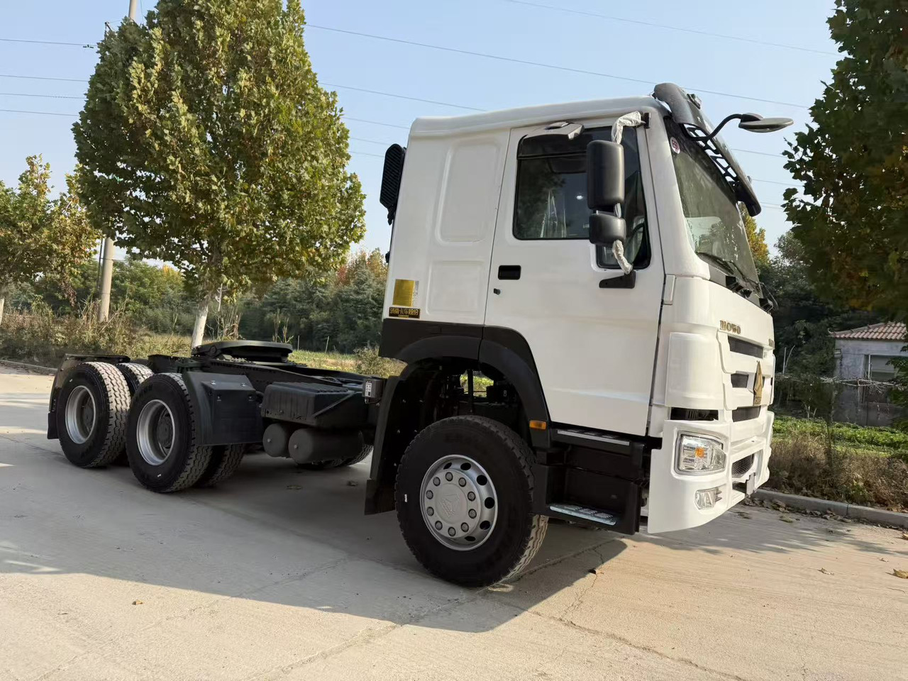 SINOTRUK Howo tractor head - 牵引车:图5 SINOTRUK Howo tractor head - 牵引车:图5