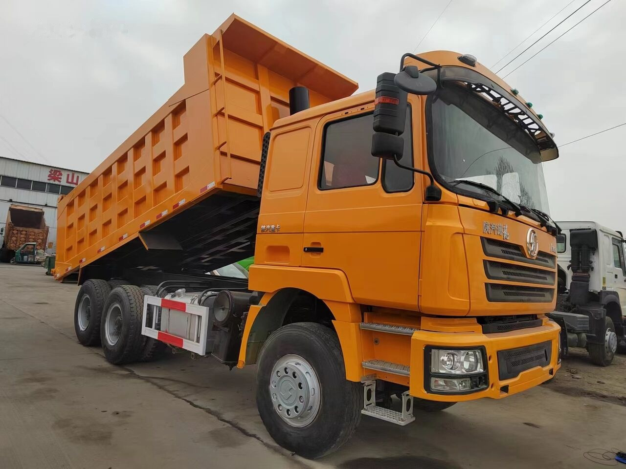 Shacman F3000 - 翻斗车:图5 Shacman F3000 - 翻斗车:图5