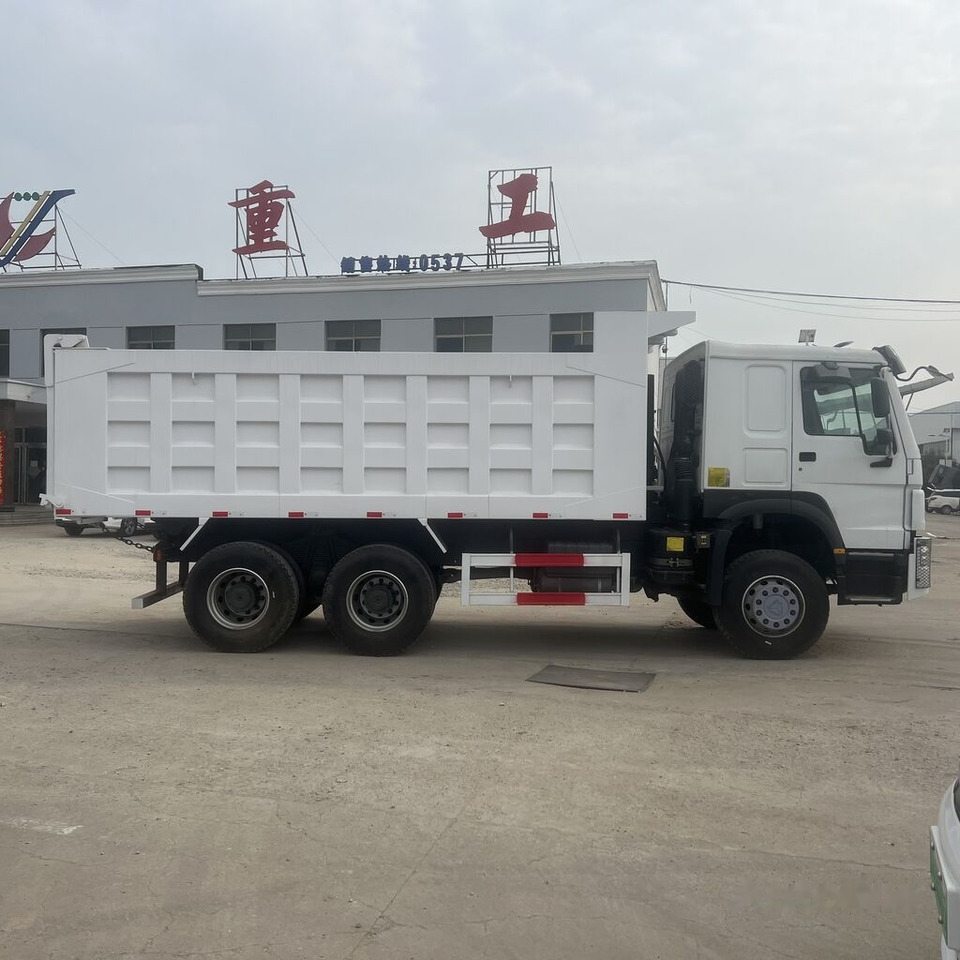 Sinotruk Howo - 翻斗车:图4 Sinotruk Howo - 翻斗车:图4