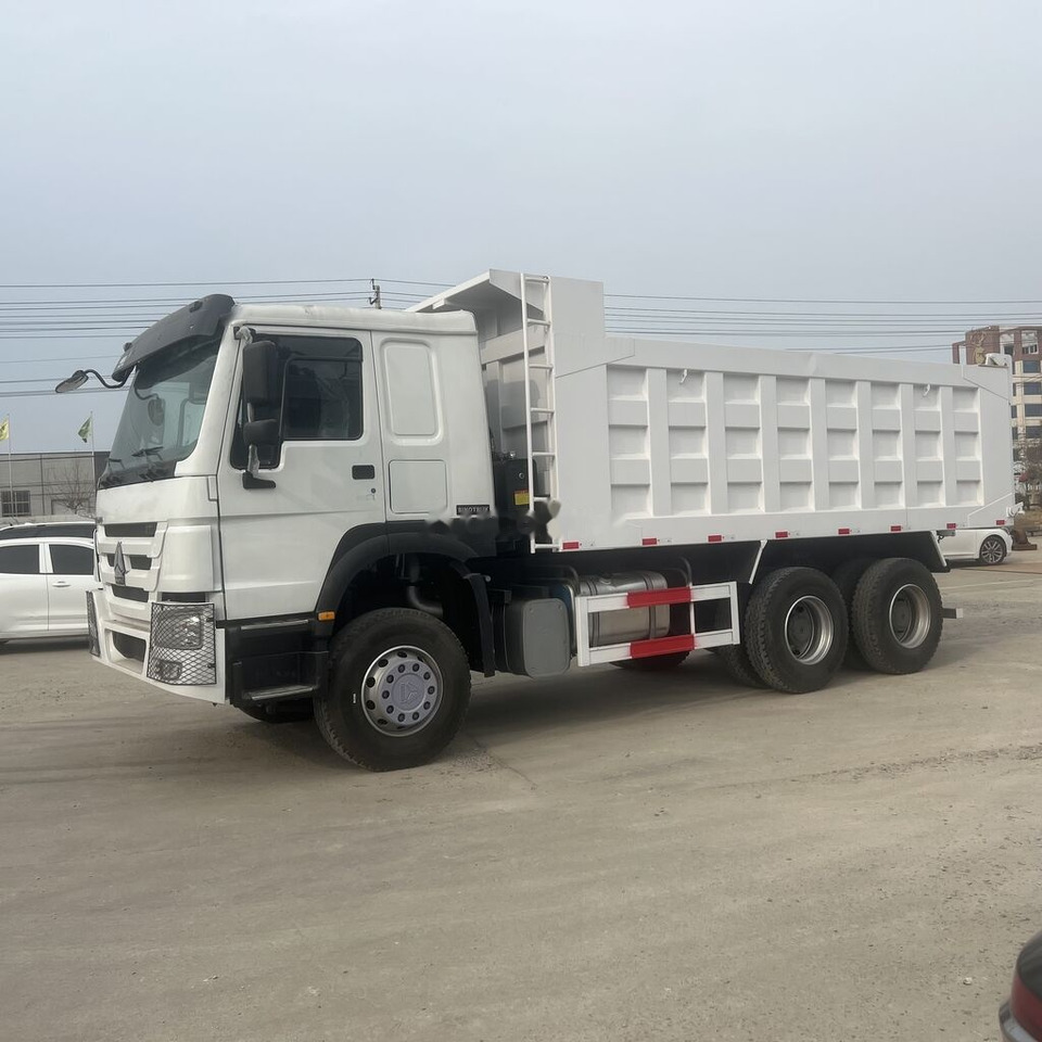 Sinotruk Howo - 翻斗车:图1 Sinotruk Howo - 翻斗车:图1
