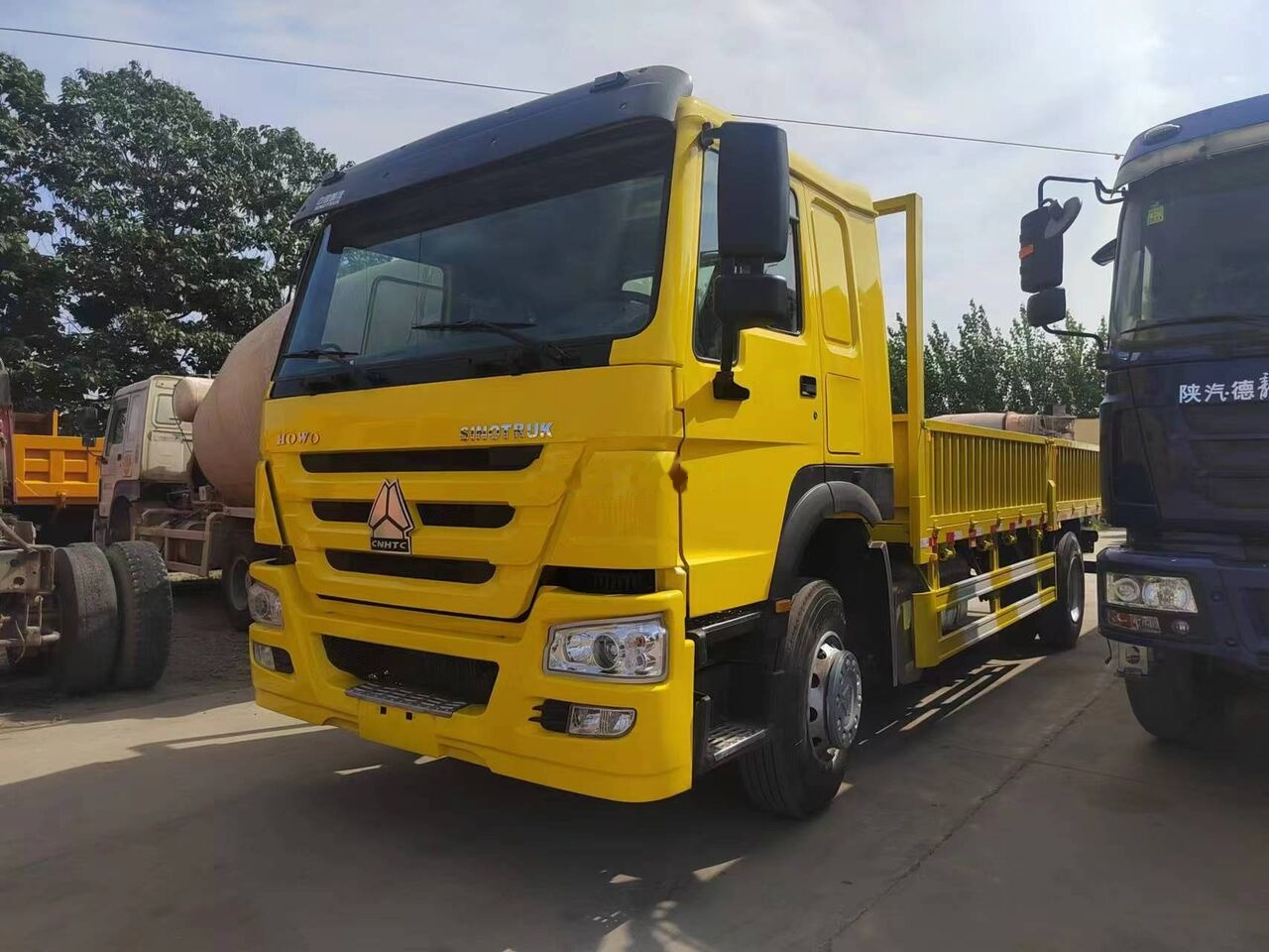 Sinotruk Howo - 牵引车:图3 Sinotruk Howo - 牵引车:图3