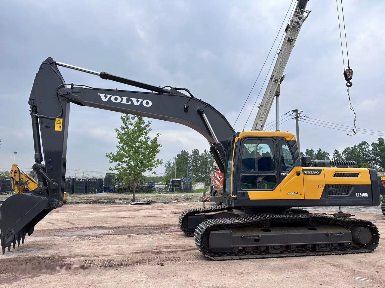 履带式挖掘机 Volvo EC240D:图6 履带式挖掘机 Volvo EC240D:图6