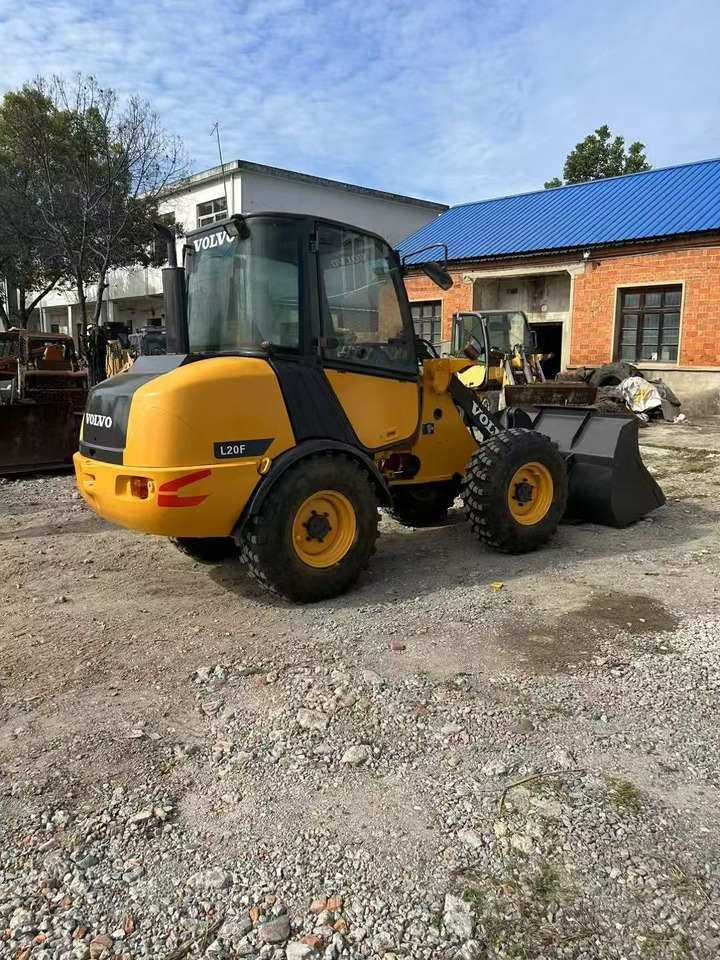 Volvo L20F - 轮式装载机:图5 Volvo L20F - 轮式装载机:图5