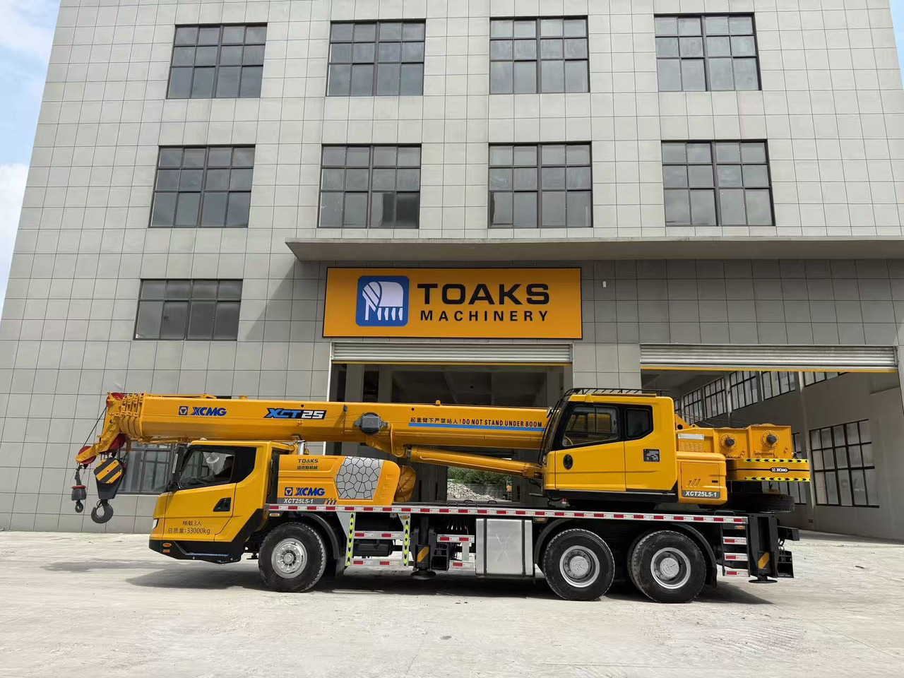 XCMG XCT25L5 - 起重车:图1 XCMG XCT25L5 - 起重车:图1
