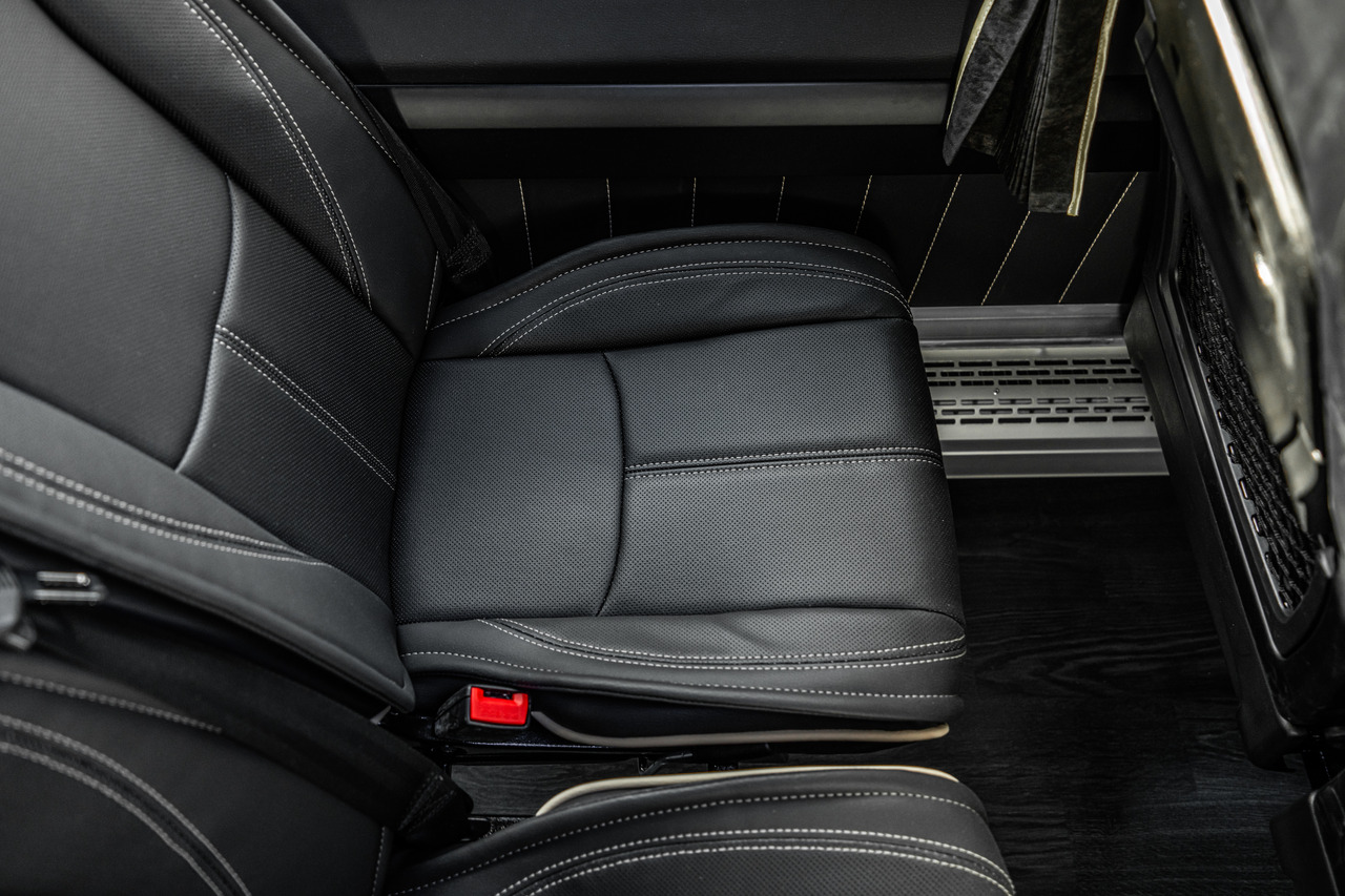 Mercedes-Benz New - 小型巴士, 小型客车:图4 Mercedes-Benz New - 小型巴士, 小型客车:图4