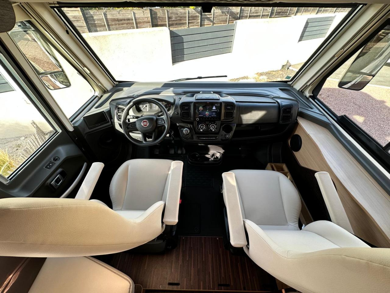 MC LOUIS NEVIS 281 - 集成房车:图5 MC LOUIS NEVIS 281 - 集成房车:图5