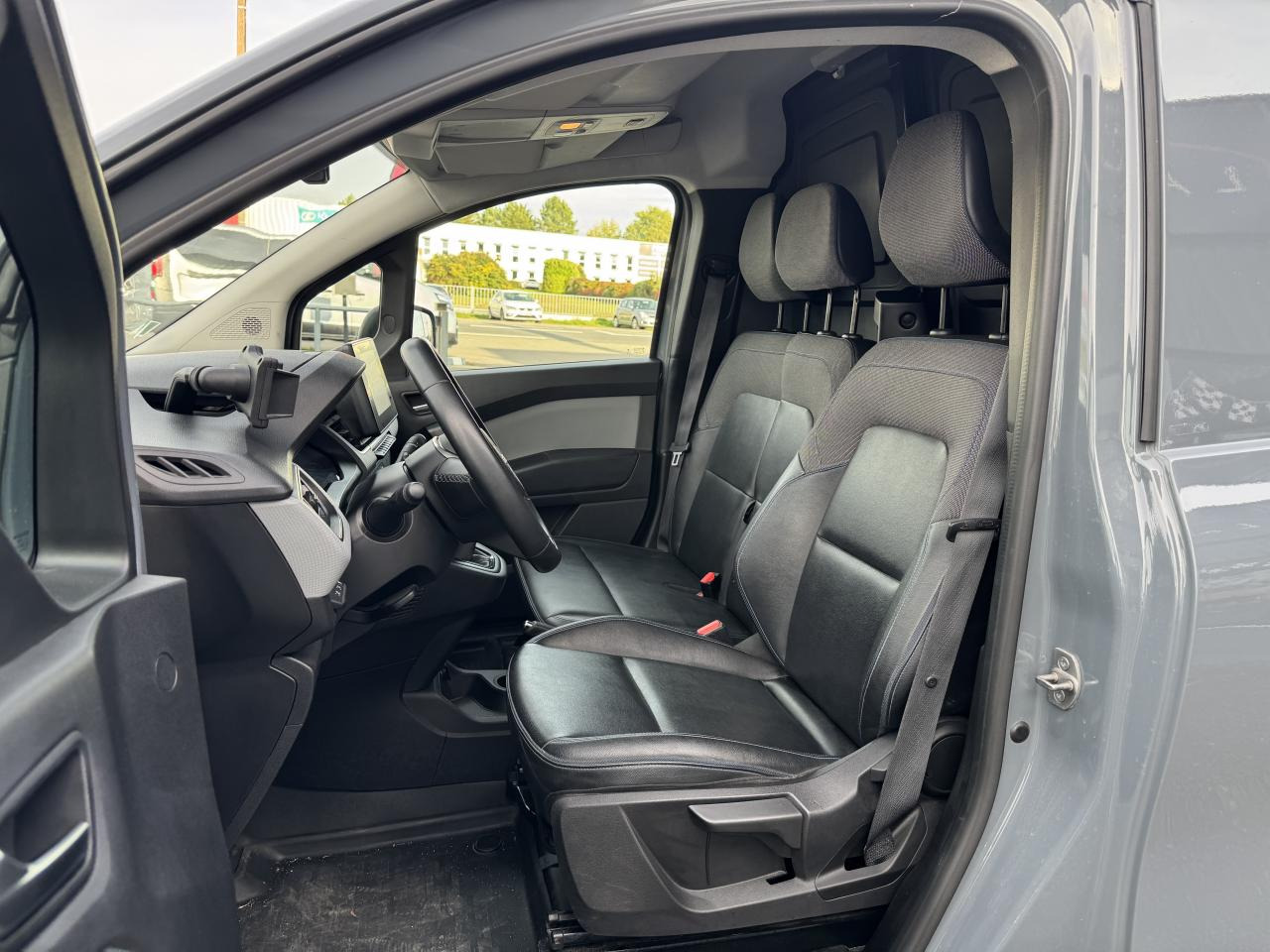 NISSAN Townstar L1 1.3 Tce - 130 FOURGON N-Connecta L1 - 无侧窗厢式货车:图5 NISSAN Townstar L1 1.3 Tce - 130 FOURGON N-Connecta L1 - 无侧窗厢式货车:图5