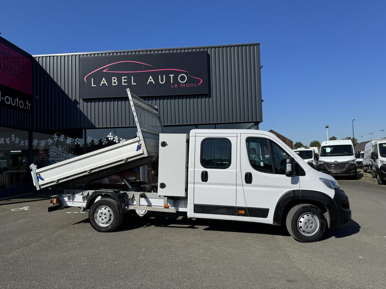 OPEL MOVANO 3T5 BENNE + COFFRE DOUBLE CABINE 6PL 2.2 HDI 165CH - 翻斗货车, 康比货车:图1 OPEL MOVANO 3T5 BENNE + COFFRE DOUBLE CABINE 6PL 2.2 HDI 165CH - 翻斗货车, 康比货车:图1