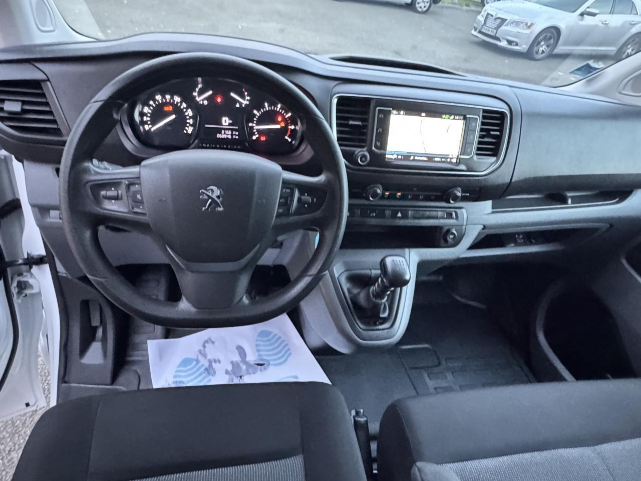 PEUGEOT EXPERT LONG 2.0 HDI 145CH ASPHALT - 无侧窗厢式货车:图3 PEUGEOT EXPERT LONG 2.0 HDI 145CH ASPHALT - 无侧窗厢式货车:图3