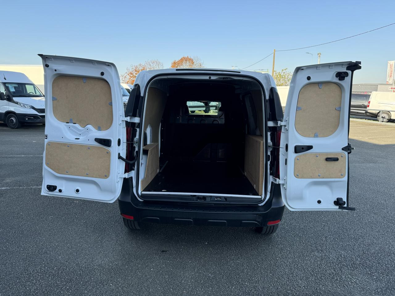 RENAULT EXPRESS 1.5 DCI 75CH CONFORT - 无侧窗厢式货车:图3 RENAULT EXPRESS 1.5 DCI 75CH CONFORT - 无侧窗厢式货车:图3