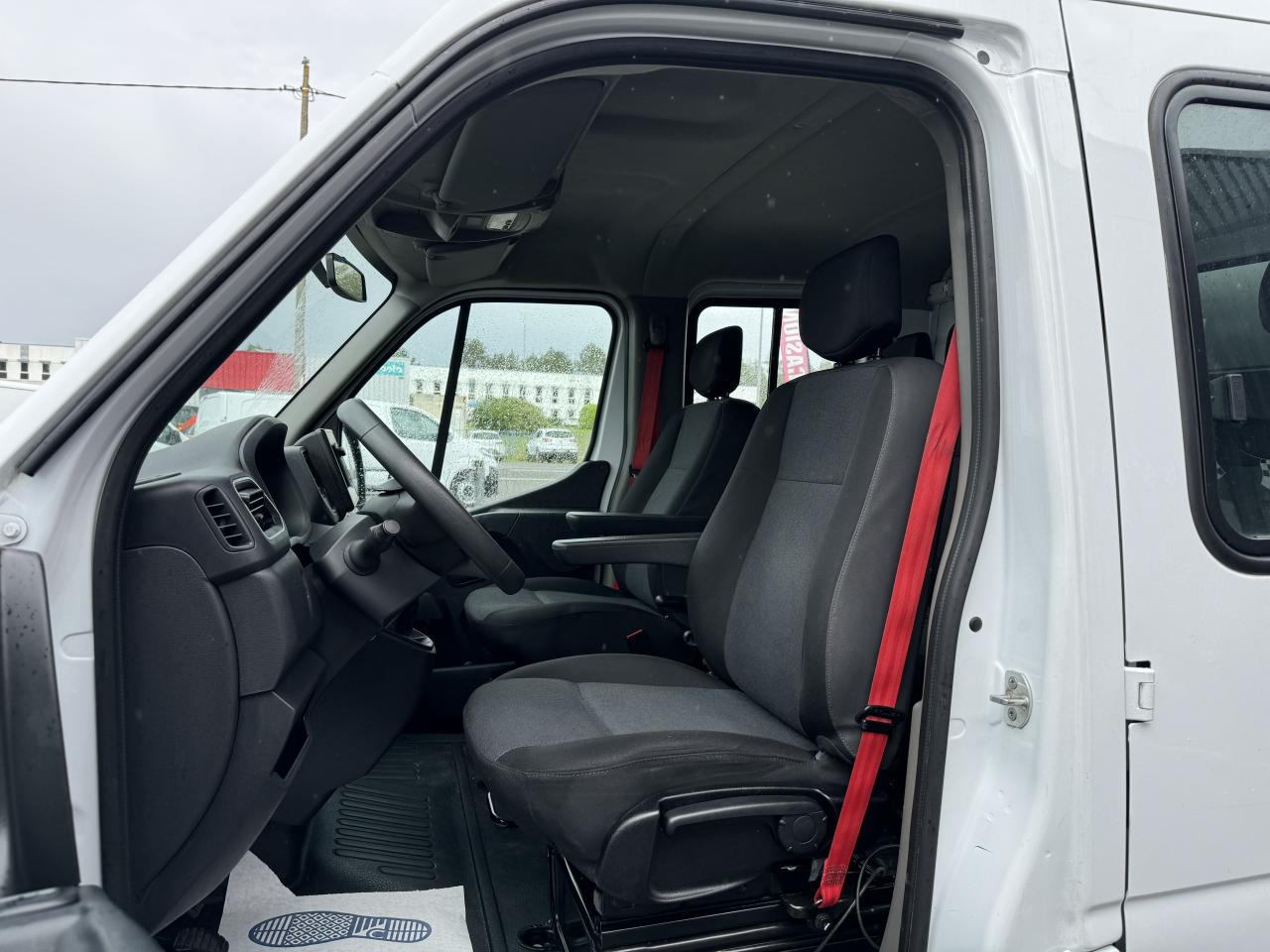 RENAULT Master BTP 3.5t 2.8 dCi - 130  II PROPULSION BENNE DOUBLE CABINE Propulsion Benne Double Cabine PHAS - 翻斗货车, 康比货车:图5 RENAULT Master BTP 3.5t 2.8 dCi - 130  II PROPULSION BENNE DOUBLE CABINE Propulsion Benne Double Cabine PHAS - 翻斗货车, 康比货车:图5