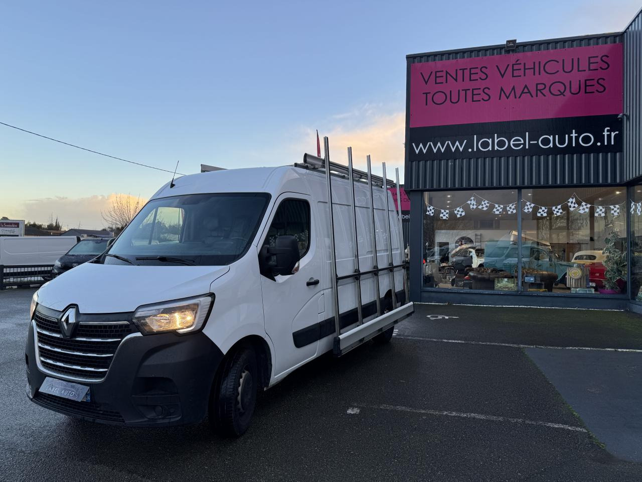 无侧窗厢式货车 RENAULT Master Grand Confort F3300 L2H2 2.3 Blue dCi - 150 CH PORTE VERRE:图6 无侧窗厢式货车 RENAULT Master Grand Confort F3300 L2H2 2.3 Blue dCi - 150 CH PORTE VERRE:图6