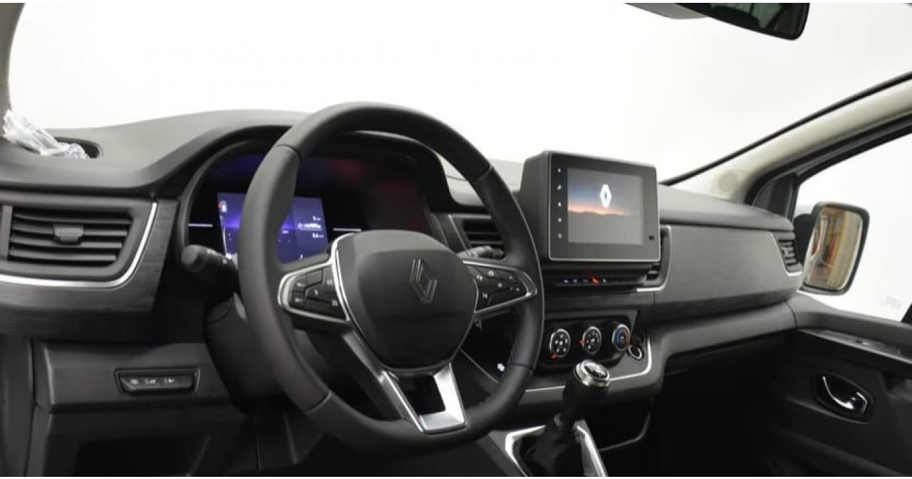 RENAULT Trafic L2 2.0 Energy dCi - 150 - S&S - 25 III COMBI Combi Grand Techno L2H1 PHASE 3 - 康比货车:图4 RENAULT Trafic L2 2.0 Energy dCi - 150 - S&S - 25 III COMBI Combi Grand Techno L2H1 PHASE 3 - 康比货车:图4