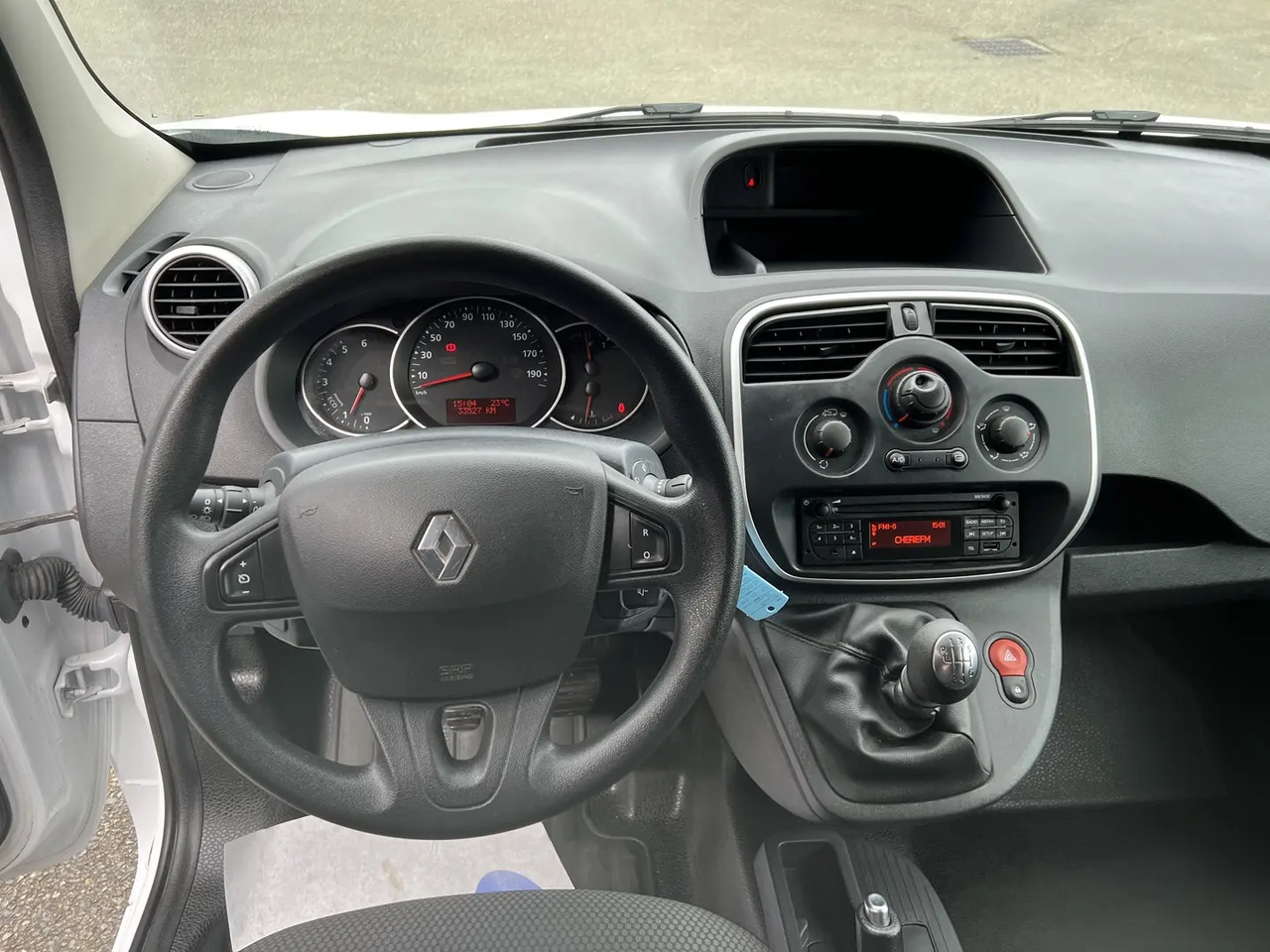 Renault Kangoo 1.5 BLUE DCI 80CH GRAND CONFORT 5CV - 紧凑型面包车:图4 Renault Kangoo 1.5 BLUE DCI 80CH GRAND CONFORT 5CV - 紧凑型面包车:图4
