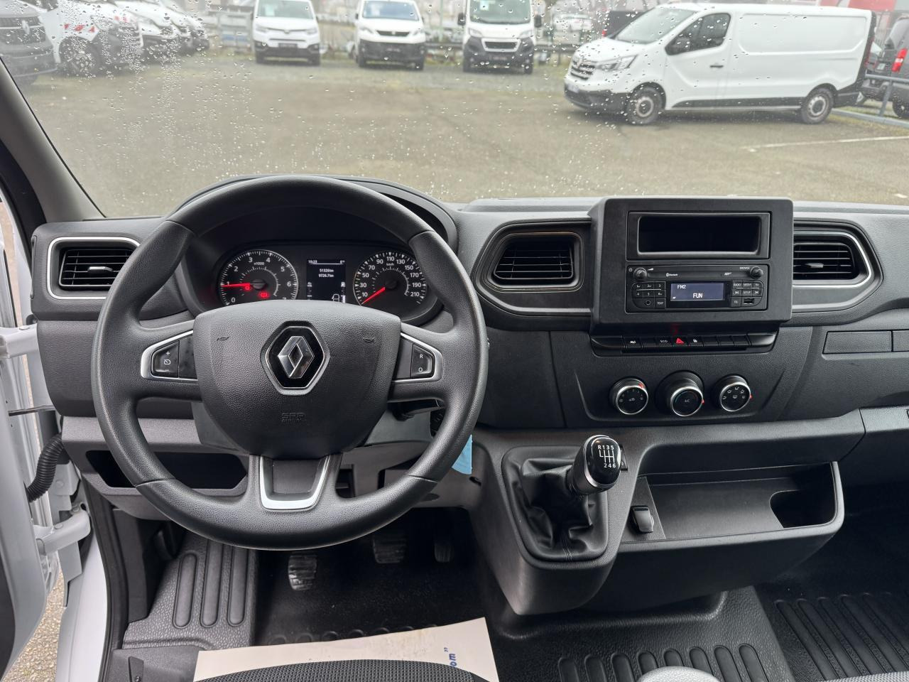 Renault Master 20M3 HAYON Confort F3500 L3 2.3 dCi 145CH - 厢式货车:图4 Renault Master 20M3 HAYON Confort F3500 L3 2.3 dCi 145CH - 厢式货车:图4