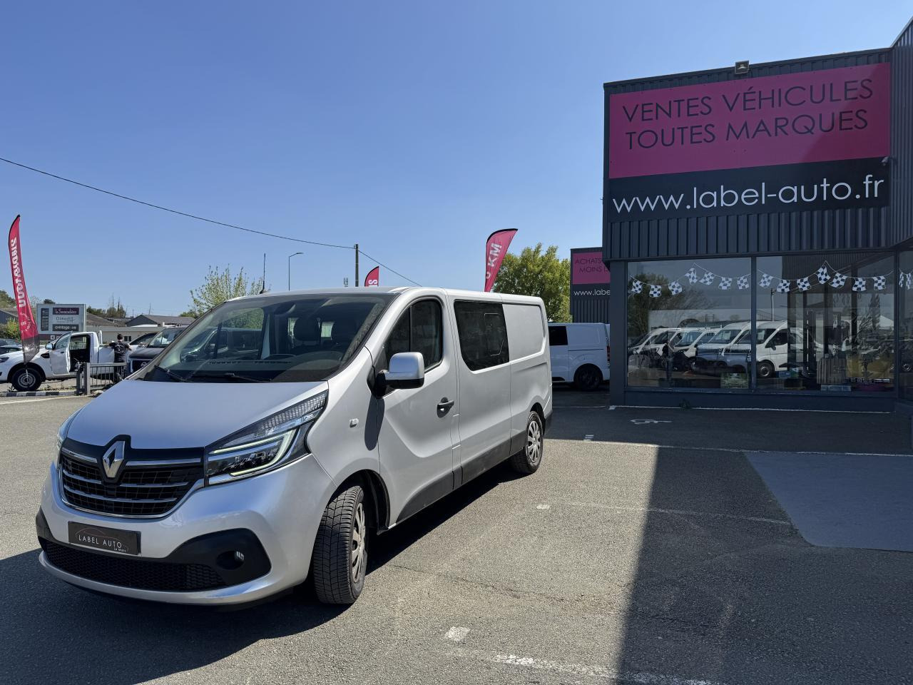 Renault Trafic L2H1 2.0 DCI 145CH CABINE APPROFONDIE 6 PLACES CONFORT EDC - 康比货车:图4 Renault Trafic L2H1 2.0 DCI 145CH CABINE APPROFONDIE 6 PLACES CONFORT EDC - 康比货车:图4