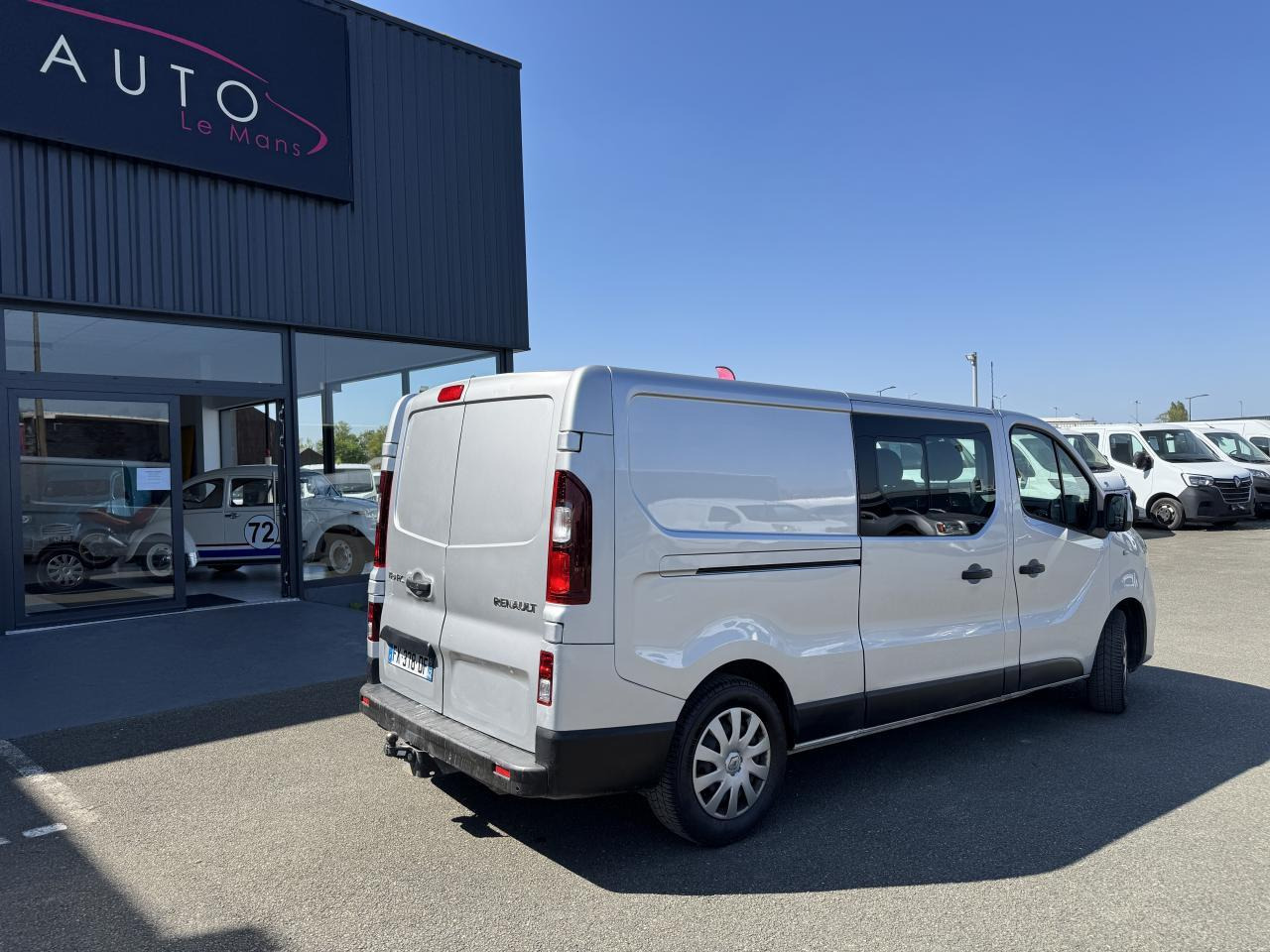 Renault Trafic L2H1 2.0 DCI 145CH CABINE APPROFONDIE 6 PLACES CONFORT EDC - 康比货车:图3 Renault Trafic L2H1 2.0 DCI 145CH CABINE APPROFONDIE 6 PLACES CONFORT EDC - 康比货车:图3