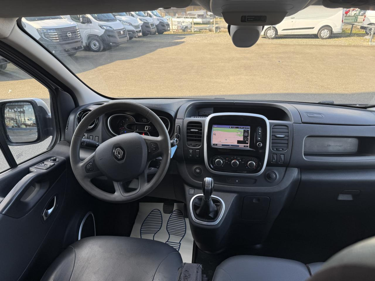 康比货车 Renault Trafic L2H1 2.0 DCI 145CH CABINE APPROFONDIE 6 PLACES CONFORT EDC：图7