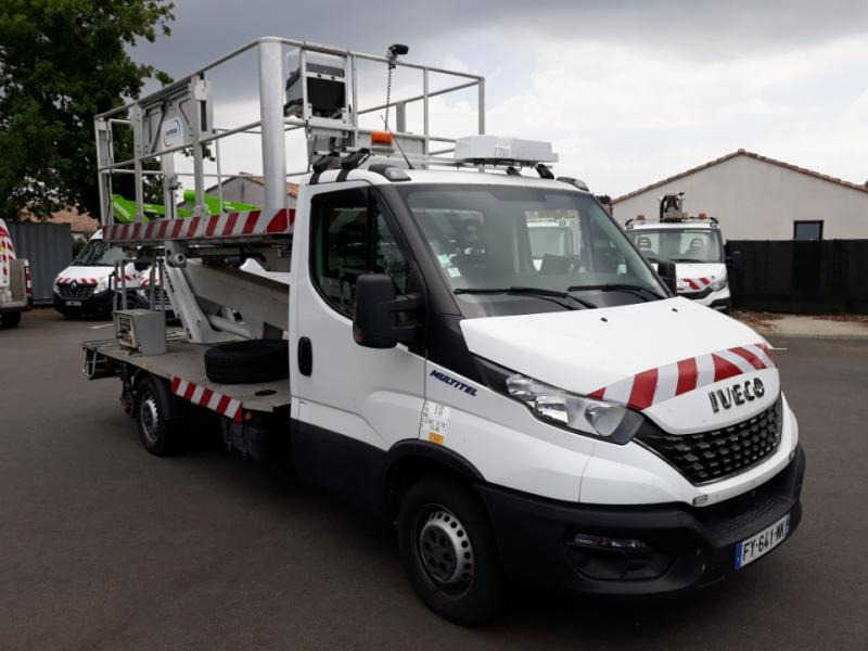 Iveco Daily 35S14 Plateau Nacelle 6m50 Spécial tunnel - 车载空中平台:图2 Iveco Daily 35S14 Plateau Nacelle 6m50 Spécial tunnel - 车载空中平台:图2