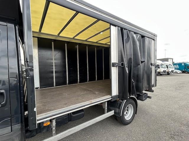 Iveco Daily 70C16 Plateau Brasseur Rideaux coulissant Hayon rabattable - 侧帘货车:图5 Iveco Daily 70C16 Plateau Brasseur Rideaux coulissant Hayon rabattable - 侧帘货车:图5