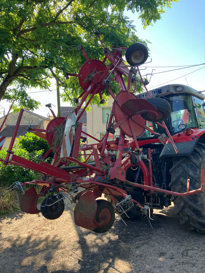 Lely LOTUS 770 - 翻草机/ 搂草机:图3 Lely LOTUS 770 - 翻草机/ 搂草机:图3