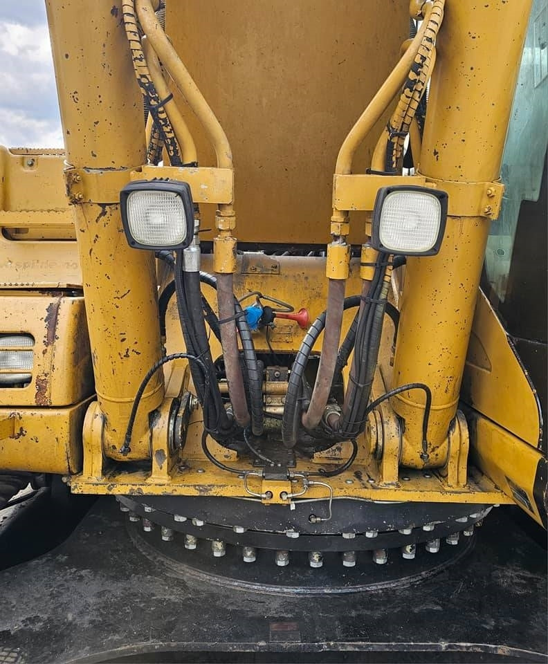 履带式挖掘机 CAT 330 CL：图32