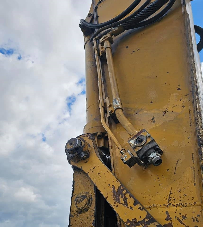 履带式挖掘机 CAT 330 CL：图34