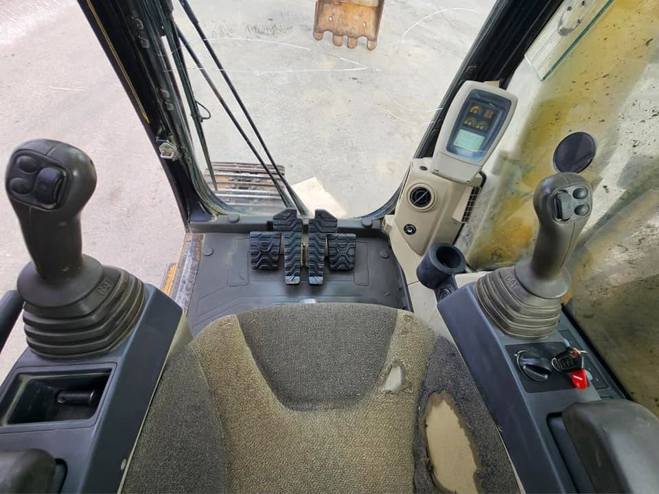 履带式挖掘机 CAT 330 CL：图39