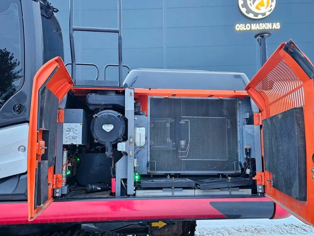 Hitachi ZX 210 LC-6  租赁 Hitachi ZX 210 LC-6：图49