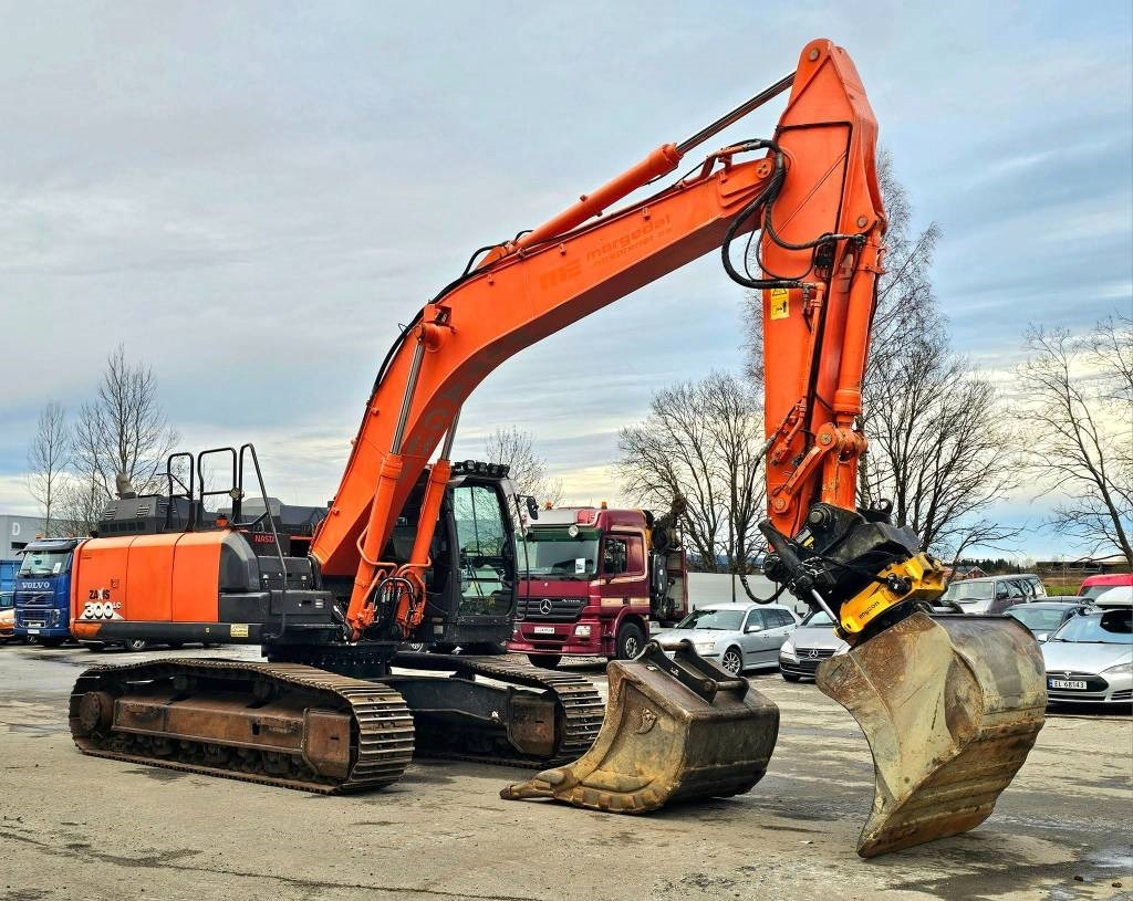 Hitachi ZX 300 LC-6  租赁 Hitachi ZX 300 LC-6：图8