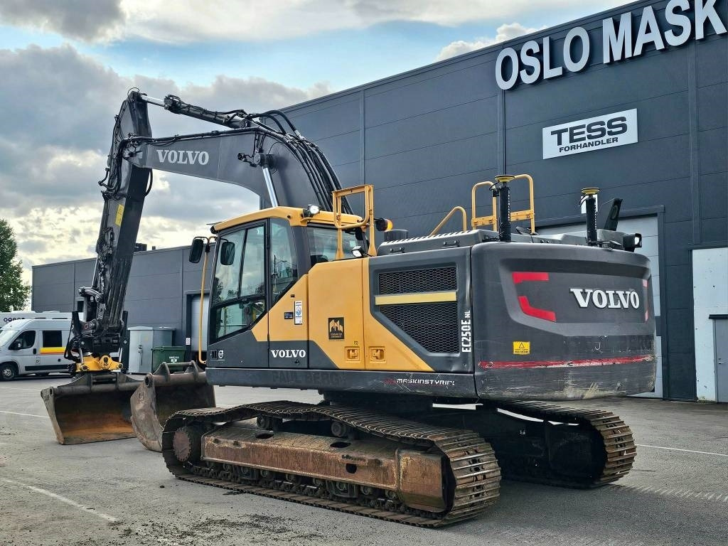 Volvo EC250 ENL - 履带式挖掘机:图3 Volvo EC250 ENL - 履带式挖掘机:图3