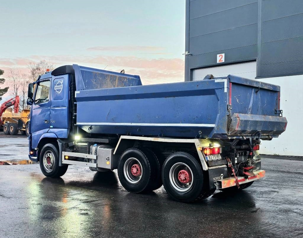 Volvo FH 16 700  - 翻斗车:图4 Volvo FH 16 700  - 翻斗车:图4