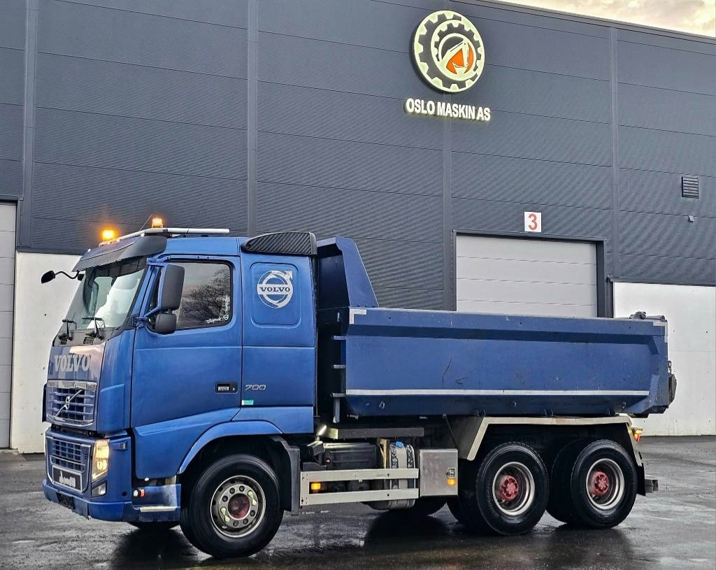 Volvo FH 16 700  - 翻斗车:图2 Volvo FH 16 700  - 翻斗车:图2