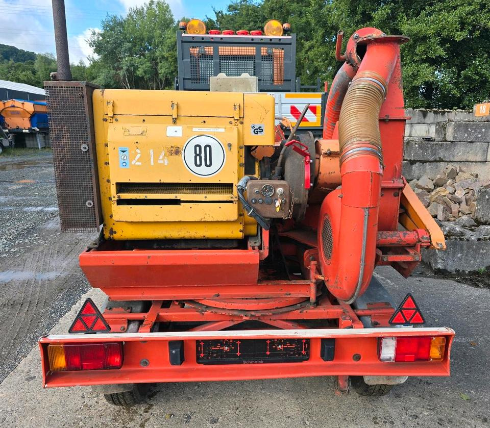 Dücker HM 760 Holzhacker Holzhäcksler Holzhackschnitzler Hacker Häcksler Hatz Diesel 4L40C - 碎木机:图2 Dücker HM 760 Holzhacker Holzhäcksler Holzhackschnitzler Hacker Häcksler Hatz Diesel 4L40C - 碎木机:图2