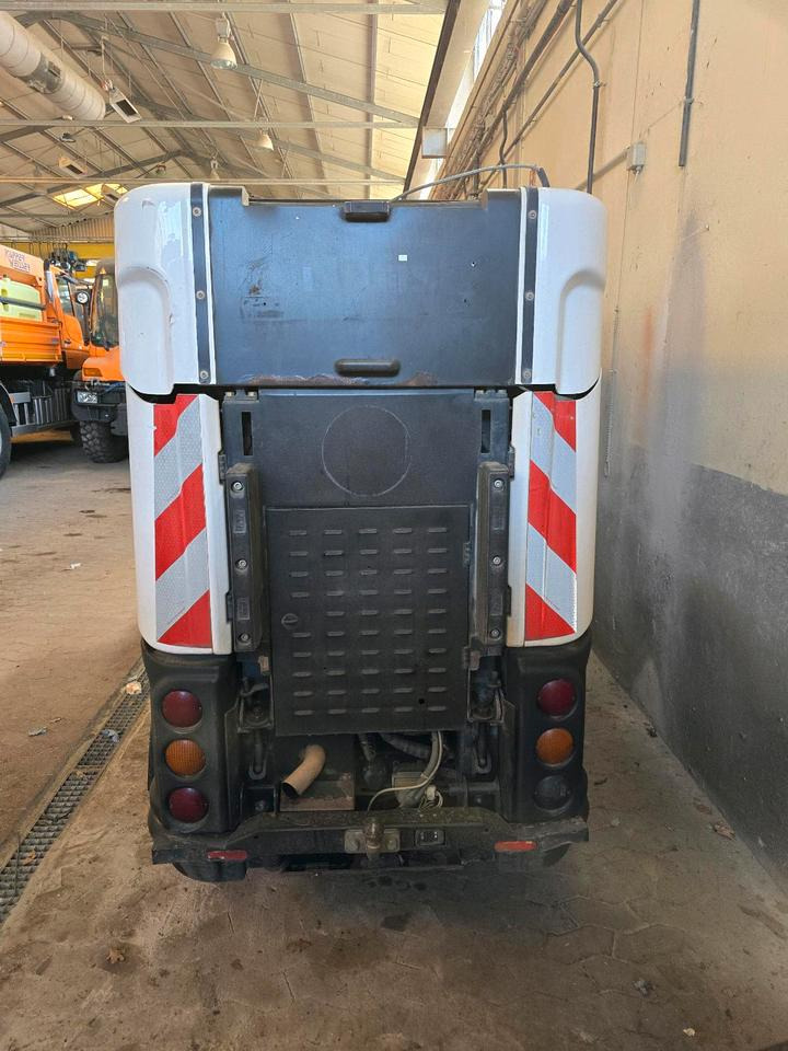 Nilfisk City Ranger 3500 Kehrmaschine Straßenkehrmaschine mit Schmidt Bediendisplay Hako Kehreinheit - 道路清扫机:图4 Nilfisk City Ranger 3500 Kehrmaschine Straßenkehrmaschine mit Schmidt Bediendisplay Hako Kehreinheit - 道路清扫机:图4