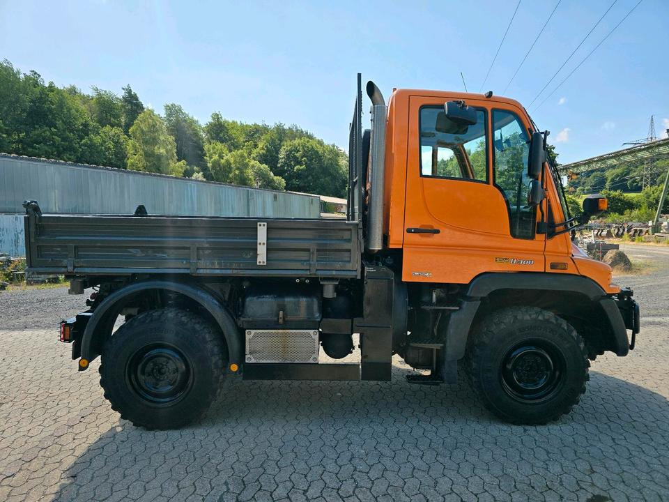 Unimog 405/10 U300 Bluetec 5 Mercedes-Benz U 300 290 400 500 UGE UGN Jotha Absetzkipper Absetzer - 除雪车:图3 Unimog 405/10 U300 Bluetec 5 Mercedes-Benz U 300 290 400 500 UGE UGN Jotha Absetzkipper Absetzer - 除雪车:图3