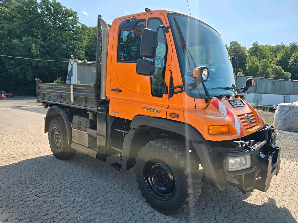 Unimog 405/10 U300 Bluetec 5 Mercedes-Benz U 300 290 400 500 UGE UGN Jotha Absetzkipper Absetzer - 除雪车:图2 Unimog 405/10 U300 Bluetec 5 Mercedes-Benz U 300 290 400 500 UGE UGN Jotha Absetzkipper Absetzer - 除雪车:图2