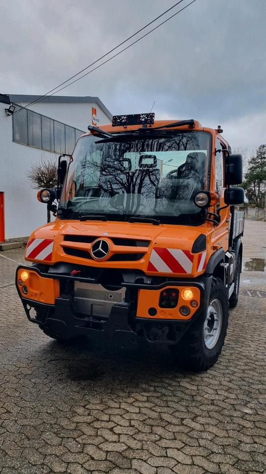 Zu vermieten Unimog 405 U318 423 429 430 Mercedes Benz 318 527 Vermietung - 除雪车:图2 Zu vermieten Unimog 405 U318 423 429 430 Mercedes Benz 318 527 Vermietung - 除雪车:图2