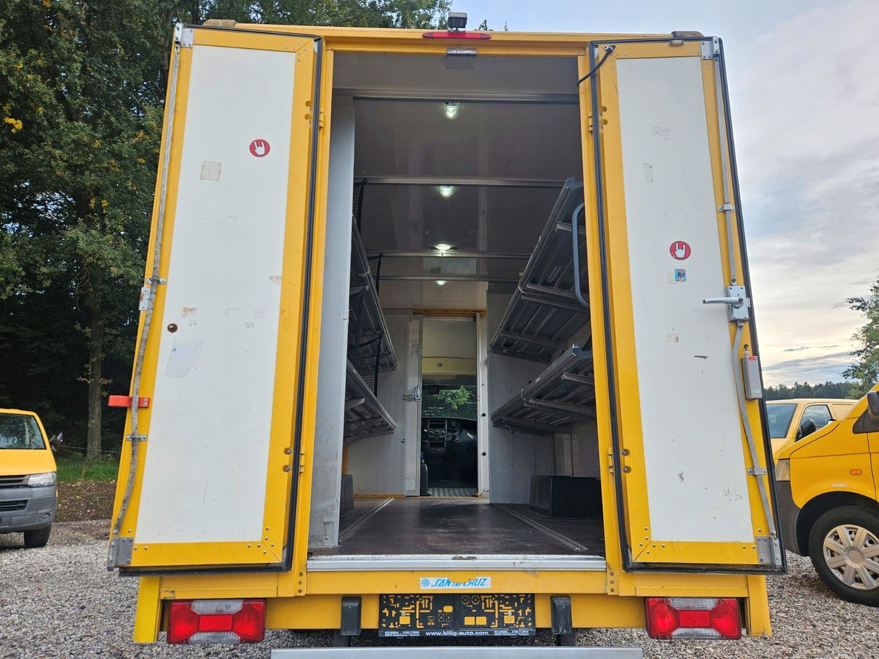 Iveco Daily EURO5 Integralkoffer Koffer Postkoffer - 厢式货车:图4 Iveco Daily EURO5 Integralkoffer Koffer Postkoffer - 厢式货车:图4