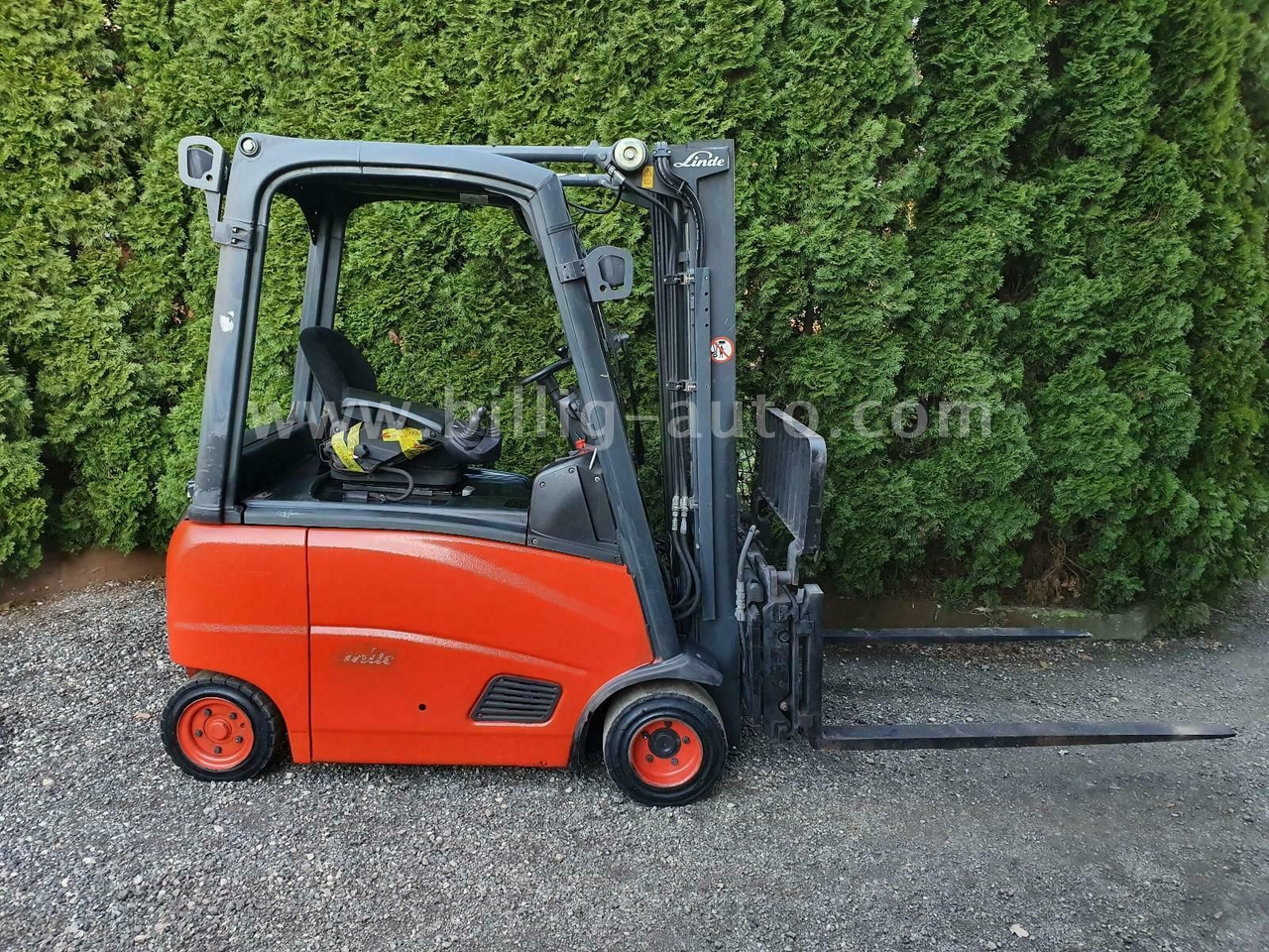 Linde E18 PH 4-Rad Seitenschieber*Zinkenverstellung* - 电动叉车:图3 Linde E18 PH 4-Rad Seitenschieber*Zinkenverstellung* - 电动叉车:图3