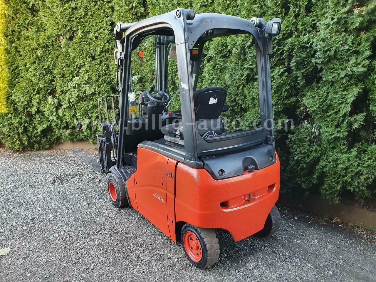Linde E18 PH 4-Rad Seitenschieber*Zinkenverstellung* - 电动叉车:图4 Linde E18 PH 4-Rad Seitenschieber*Zinkenverstellung* - 电动叉车:图4