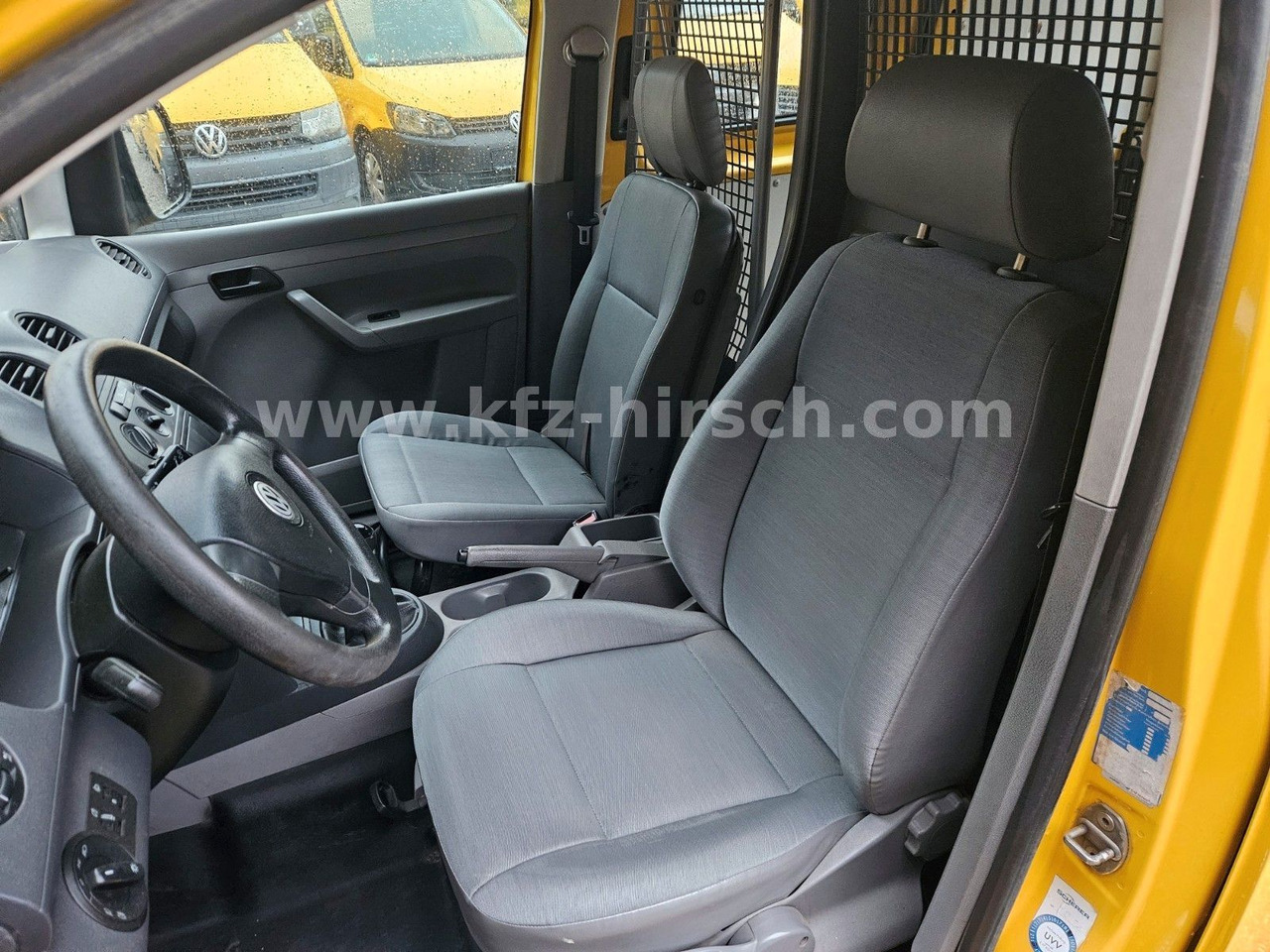 Volkswagen Caddy 2.0SDI*2xSchiebetüre*1.Hand* - 紧凑型面包车:图3 Volkswagen Caddy 2.0SDI*2xSchiebetüre*1.Hand* - 紧凑型面包车:图3