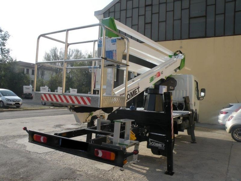 Comet 21/2/9 HQ - 21 m zamontowany na Renault Maxity 130 DTI - 车载空中平台:图3 Comet 21/2/9 HQ - 21 m zamontowany na Renault Maxity 130 DTI - 车载空中平台:图3